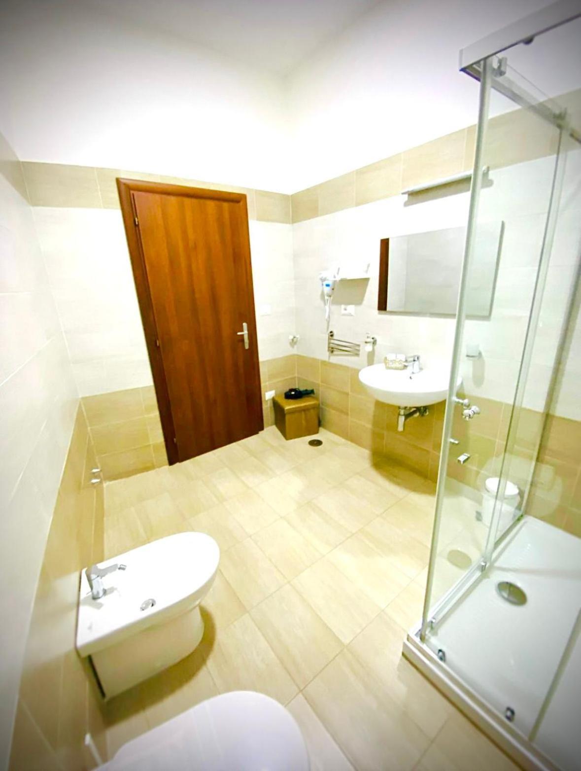 Rianna House B&B Наполи Екстериор снимка