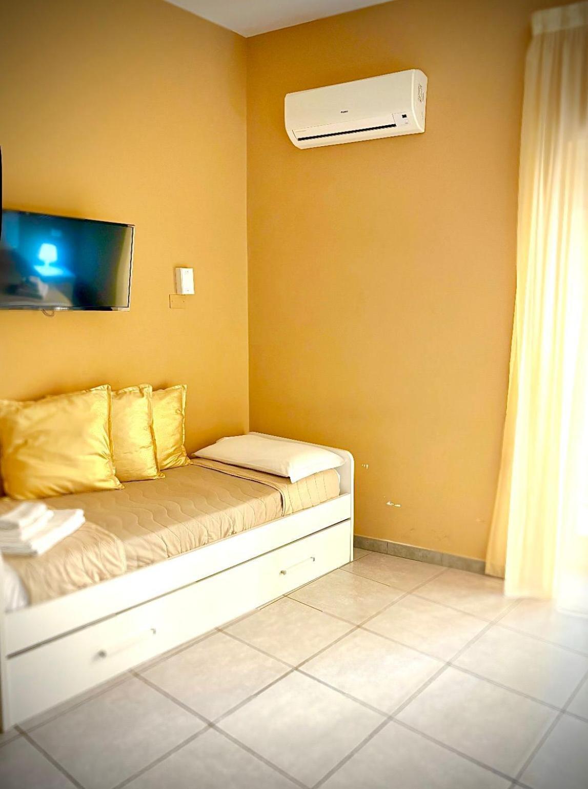Rianna House B&B Наполи Екстериор снимка